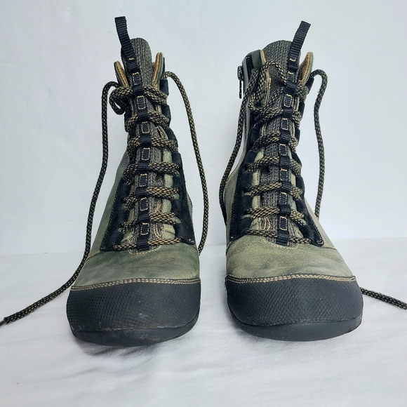 Ahnu Waterproof Zipper Lace Up Vibram Sole Boots Green Women's - Picture 13 of 16